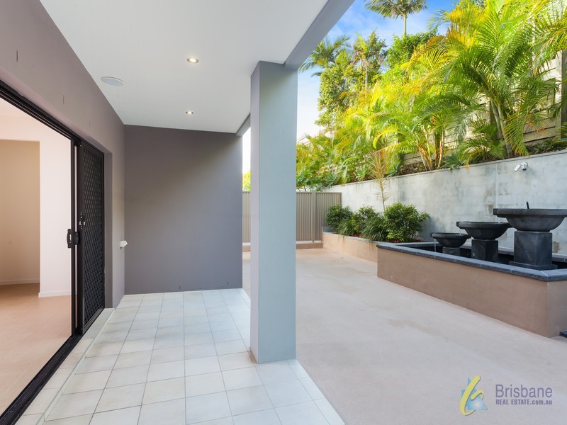 49 Pennant Street, Jamboree Heights QLD 4074
