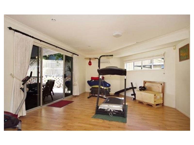 17 Apanie Street, Middle Park QLD 4074