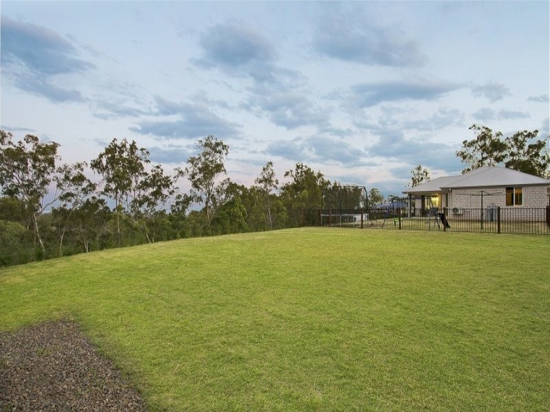 90 Crows Ash Road, Pullenvale QLD 4069