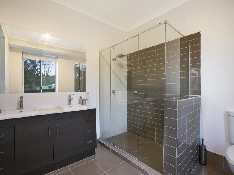 90 Crows Ash Road, Pullenvale QLD 4069