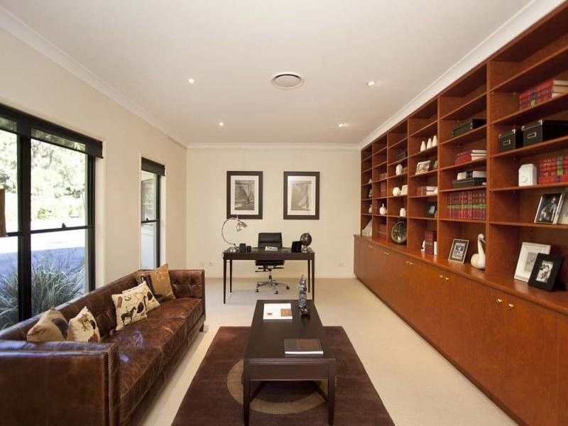 61 Airlie Road,, Pullenvale QLD 4069