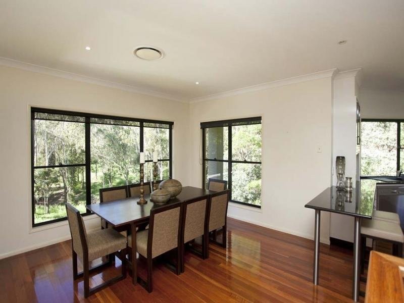 61 Airlie Road,, Pullenvale QLD 4069