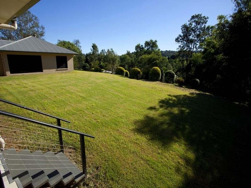 61 Airlie Road,, Pullenvale QLD 4069