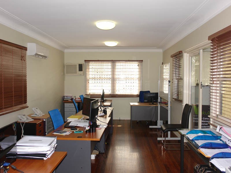 860 Moggill Road, Kenmore QLD 4069