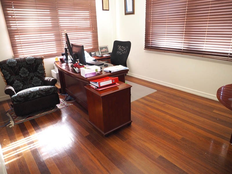 860 Moggill Road, Kenmore QLD 4069