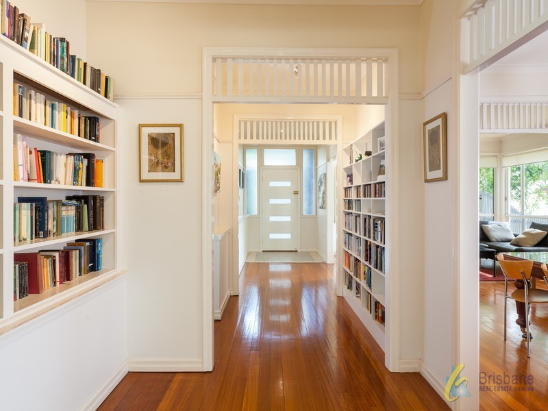 19 Nankin Street, Fig Tree Pocket QLD 4069