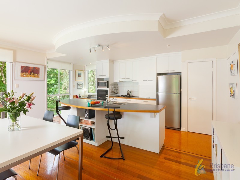 19 Nankin Street, Fig Tree Pocket QLD 4069