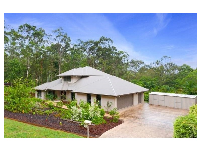 9 Parkwood Place, Anstead QLD 4070
