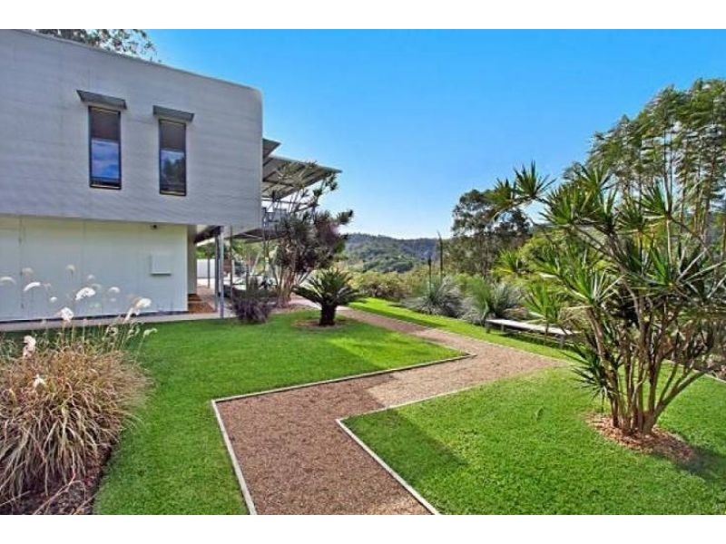 930 Upper Brookfield Rd, Upper Brookfield QLD 4069
