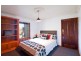 8 Jocelyn Court, Chapel Hill QLD 4069