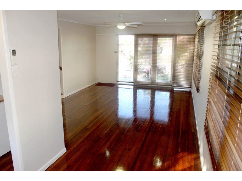 48 Magee St, Graceville QLD 4075
