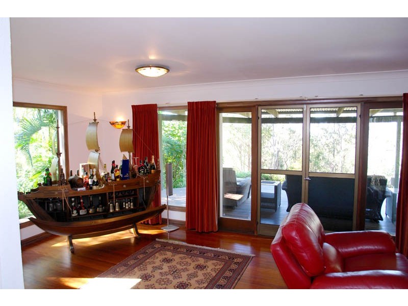 70 Mt Nebo Road, The Gap QLD 4061
