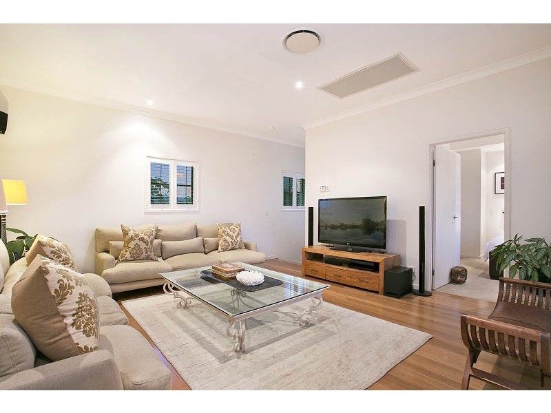 8 Triandra Place, Pullenvale QLD 4069