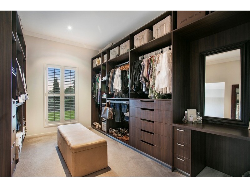 8 Triandra Place, Pullenvale QLD 4069