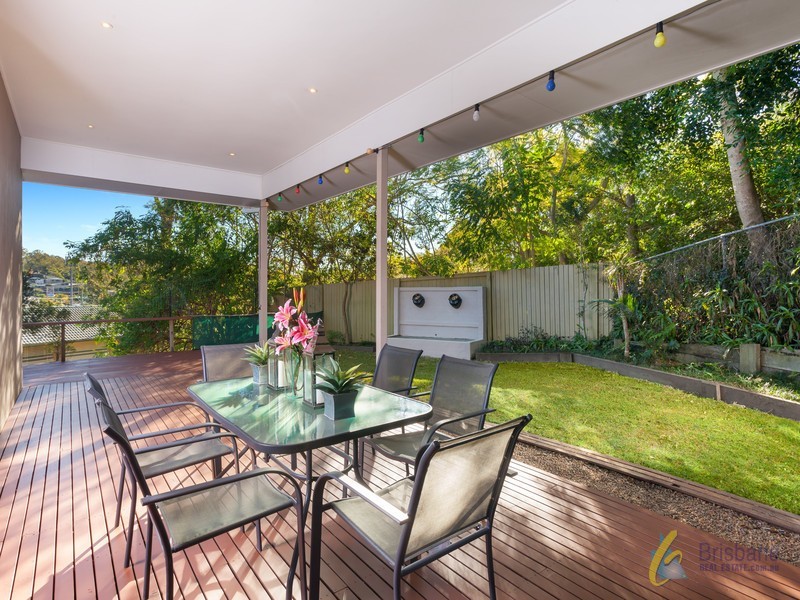 771 Moggill Road, Chapel Hill QLD 4069