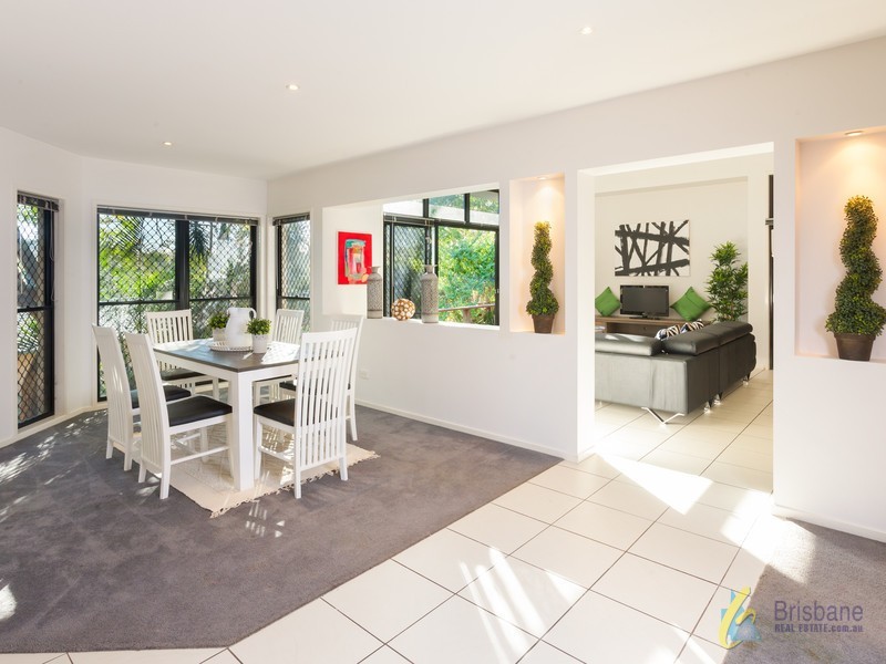 771 Moggill Road, Chapel Hill QLD 4069