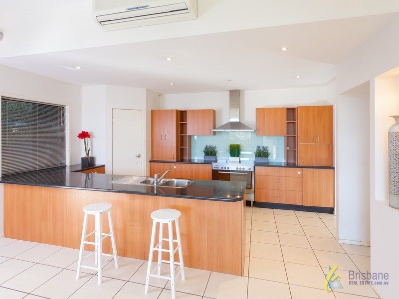 771 Moggill Road, Chapel Hill QLD 4069