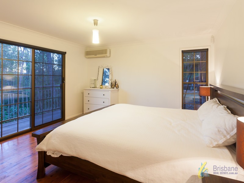 1 Quahlee Grove, Karana Downs QLD 4306