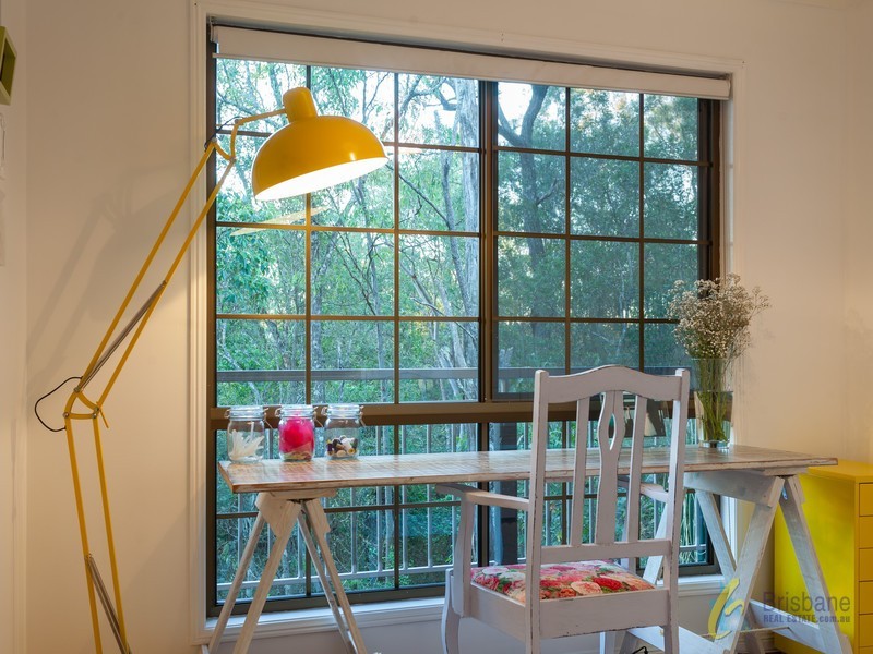 1 Quahlee Grove, Karana Downs QLD 4306