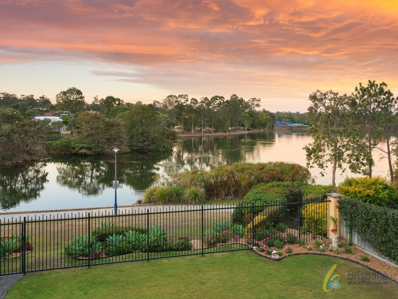 39 Alexandrina Cct, Forest Lake QLD 4078