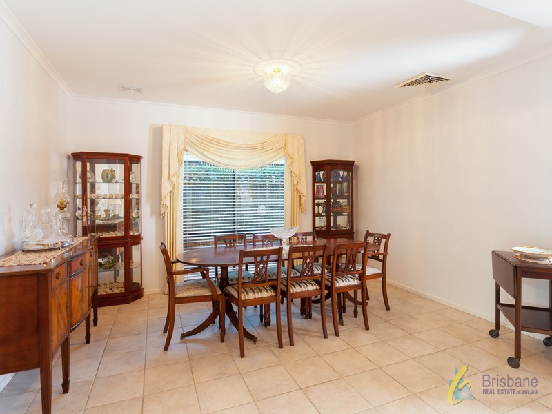 39 Alexandrina Cct, Forest Lake QLD 4078