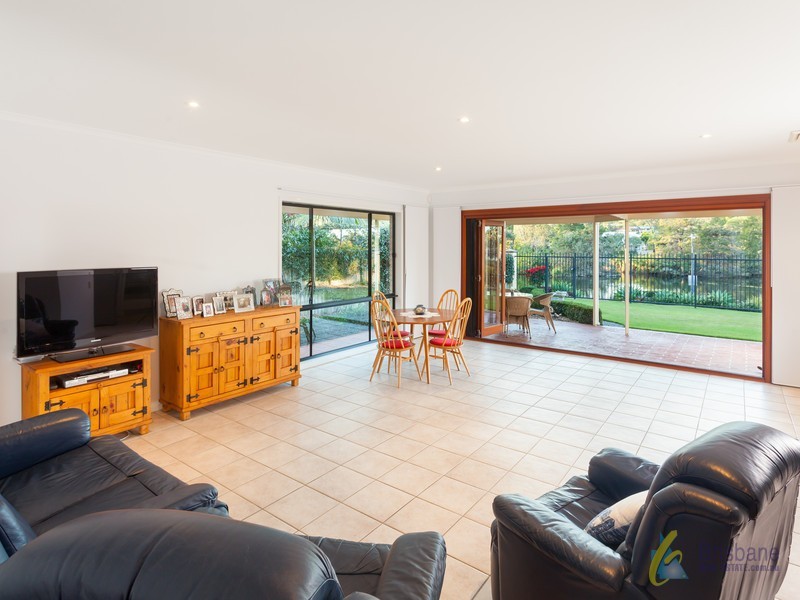 39 Alexandrina Cct, Forest Lake QLD 4078