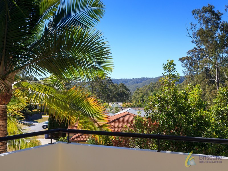 28 Carissa Place, Chapel Hill QLD 4069