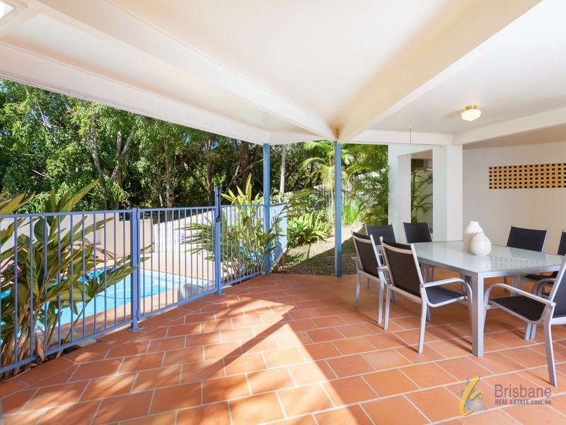 28 Carissa Place, Chapel Hill QLD 4069