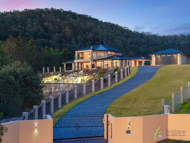 8 Millbrook Drive, Pullenvale QLD 4069