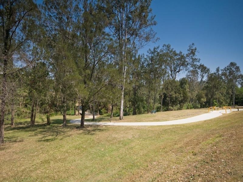 114 Greentrees Avenue, Kenmore Hills QLD 4069