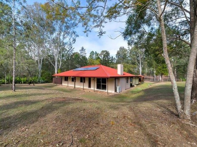 53 Mitchell St, Barellan Point QLD 4306