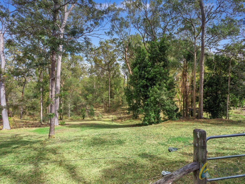 220 Grandview Road, Pullenvale QLD 4069