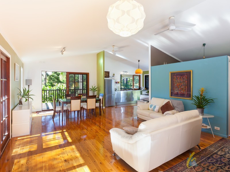 32 Leahey Road, Brookfield QLD 4069