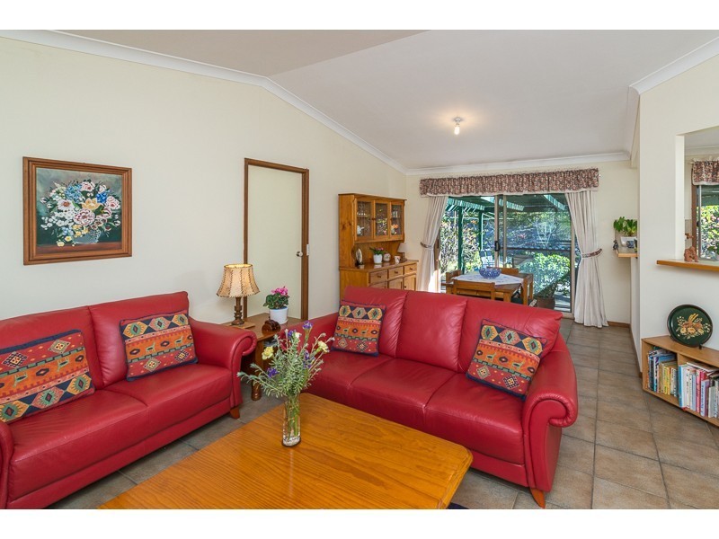 1 Delamore Court, Chuwar QLD 4306