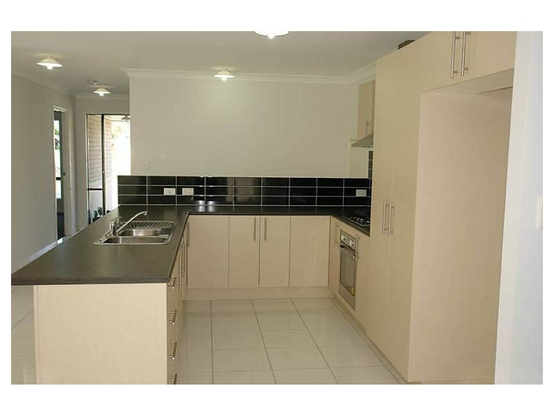 9 Tancred Place, Bellbowrie QLD 4070