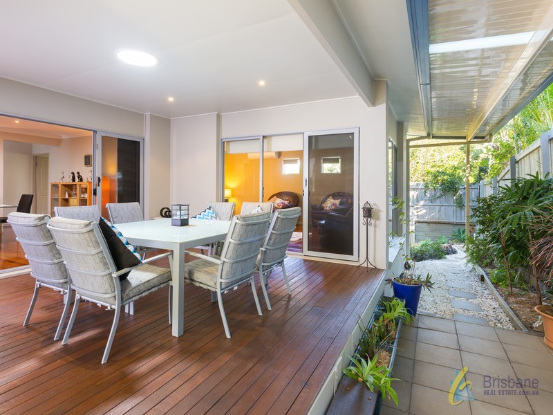 25 Lomandra Place,, Chapel Hill QLD 4069