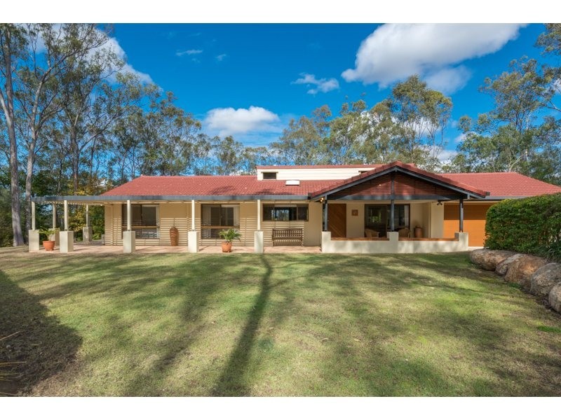 1141 Mt Crosby Rd, Karana Downs QLD 4306