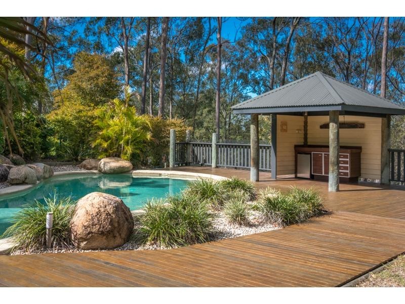 1141 Mt Crosby Rd, Karana Downs QLD 4306