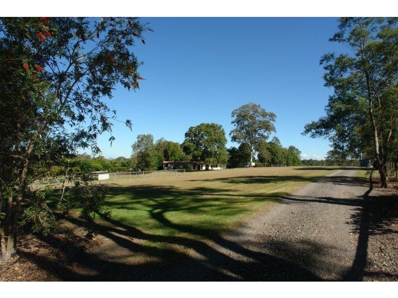 258 Hawkesbury, Moggill QLD 4070
