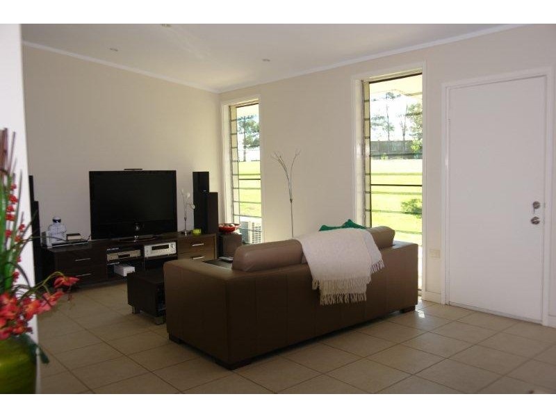 258 Hawkesbury, Moggill QLD 4070