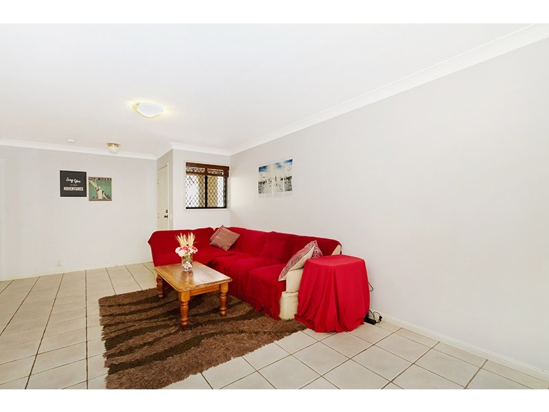 2/8 Manson Parade, Yeronga QLD 4104