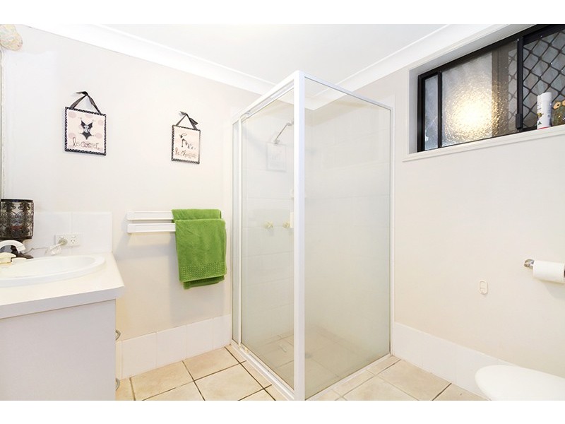 2/8 Manson Parade, Yeronga QLD 4104