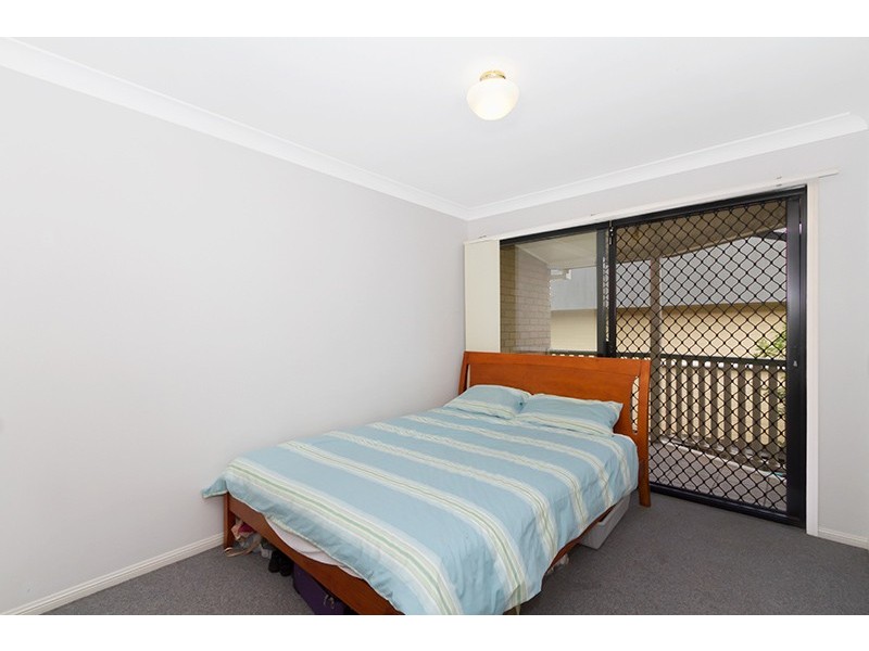 2/8 Manson Parade, Yeronga QLD 4104