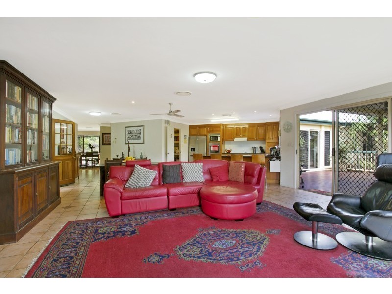 76 O’Brien Road, Pullenvale QLD 4069