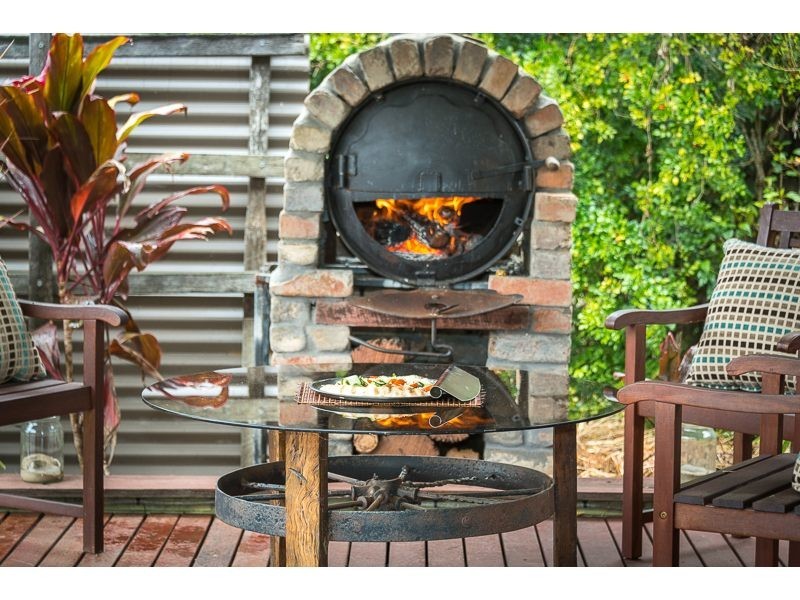 360 Mt Crosby Rd, Chuwar QLD 4306