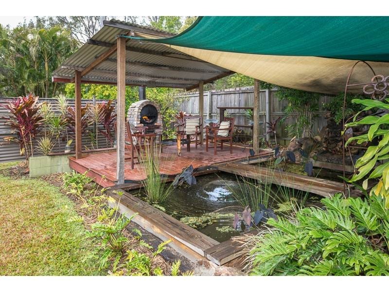 360 Mt Crosby Rd, Chuwar QLD 4306