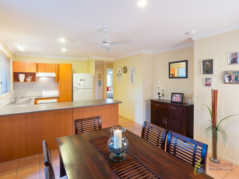 10 Cedrela Street, Moggill QLD 4070