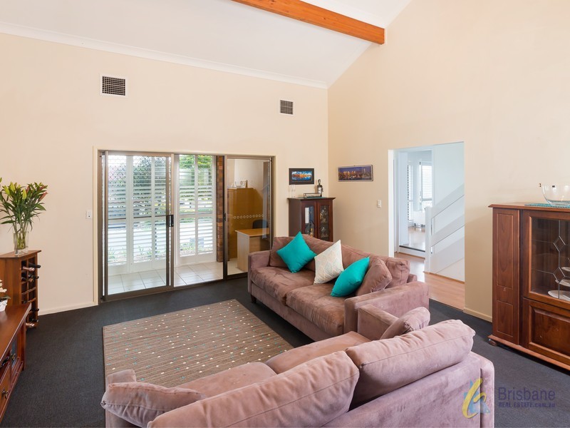 51 Colonsay Street, Middle Park QLD 4074