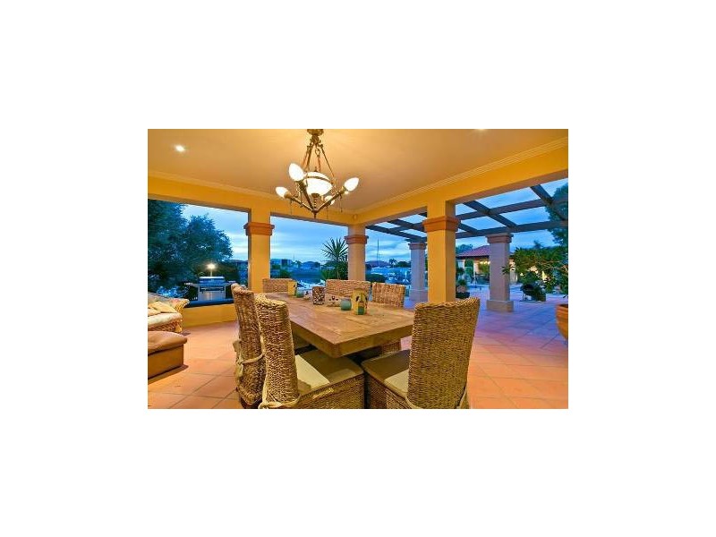 21 Piermont, Raby Bay QLD 4163