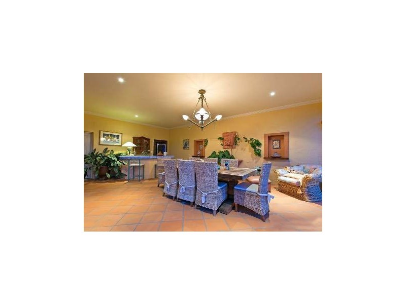 21 Piermont, Raby Bay QLD 4163